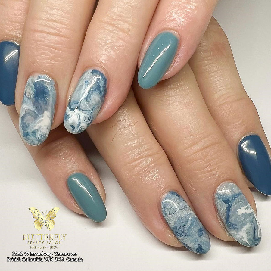 Blue grey marble nails