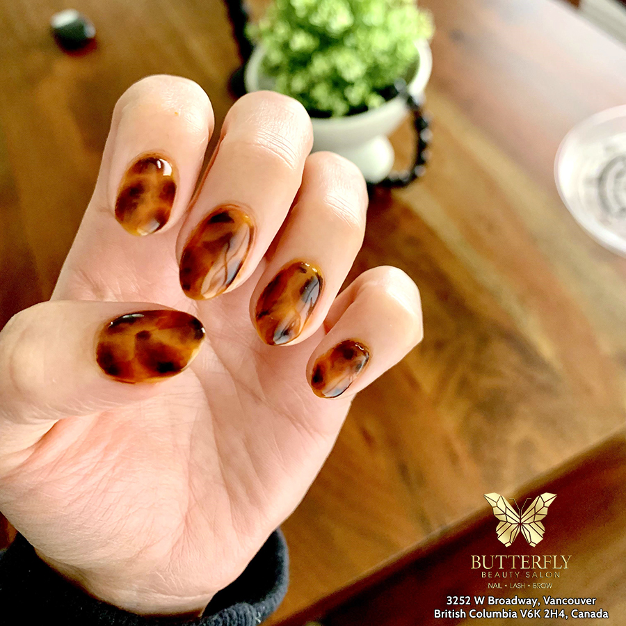 Tortoiseshell nail art